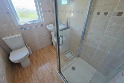 Bathroom (2)