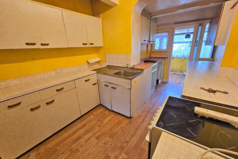 Kitchen (1)