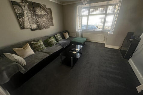 Lroom (1)