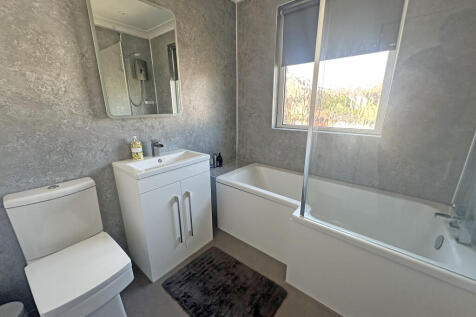 Bathroom (12)