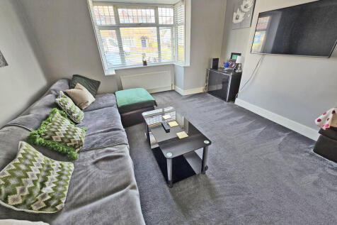 lounge 2