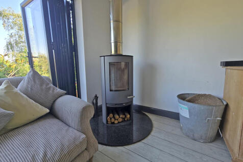 Logburner (2)