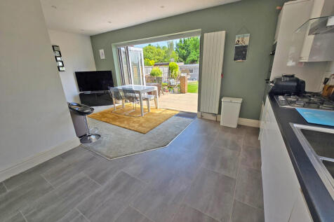 Kitchen (3)