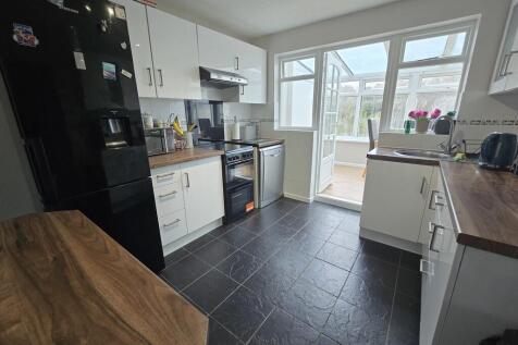 KITCHEN 5