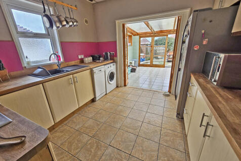 Kitchen (4)
