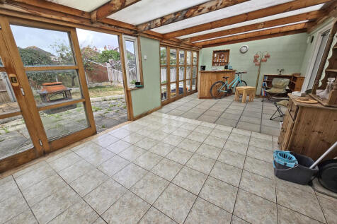 Lean-to (2)