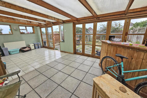 Lean-to (4)
