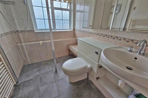 Bathroom (1)