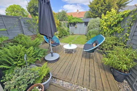 Garden (8)
