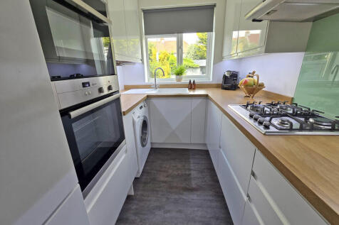 Kitchen (2)