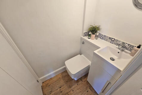 Toilet (1)