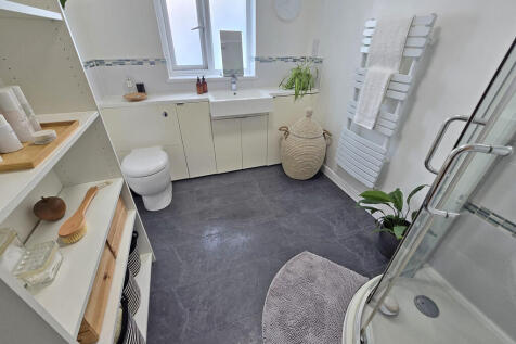 Bathroom (1)