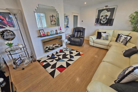 Living room (1)