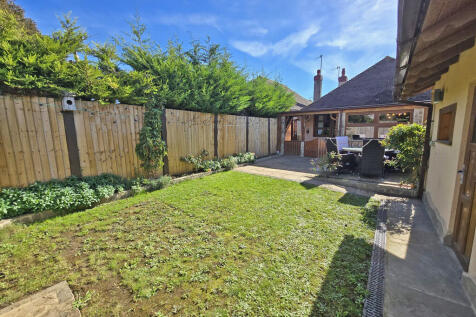 Garden (2)