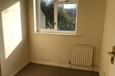 Bedroom 3/Study