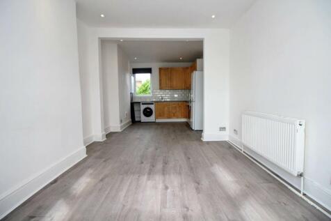 Reception &amp; Kitchen.JPG