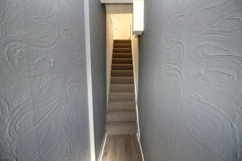 Hallway.JPG