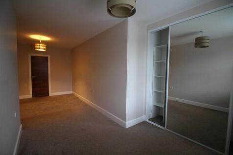 Bedroom 1 WC.jpg