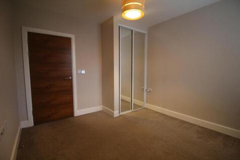 Bedroom Two WC.jpg