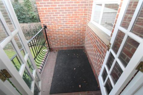 Balcony.JPG