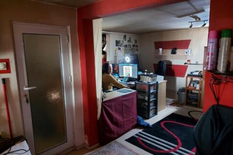 Property Image 16