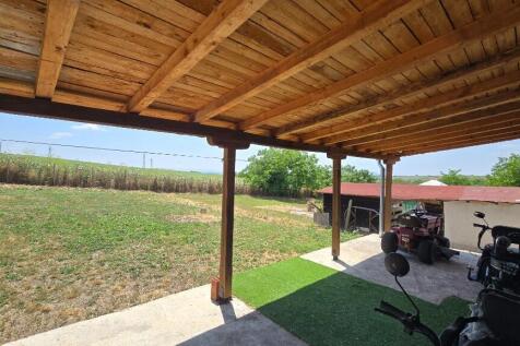 Property Image 44