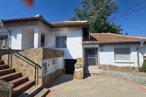 Property Image 8