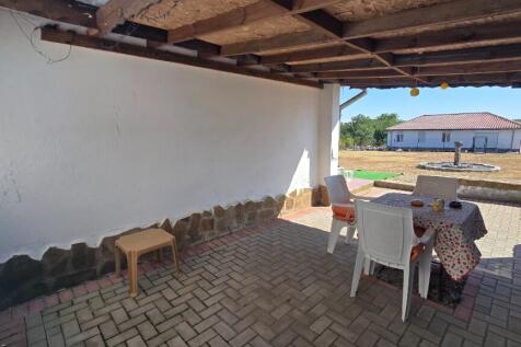 Property Image 38