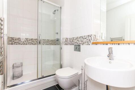 en suite_resized.jpg