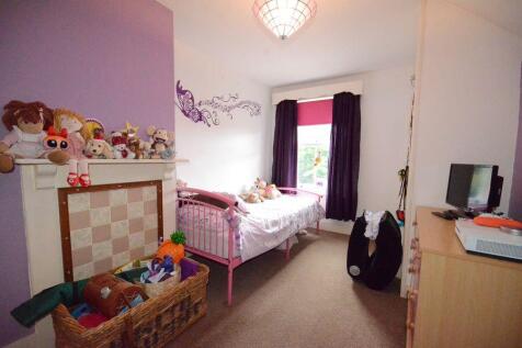 bed 3_resized.JPG