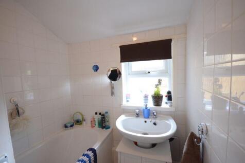 bath_resized.JPG