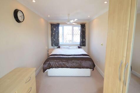 Bedroom 3.jpg