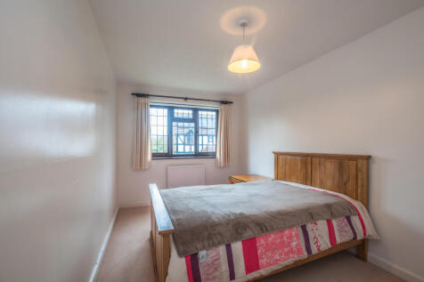 bed3.jpg