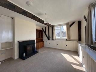 Living room 1.jpg