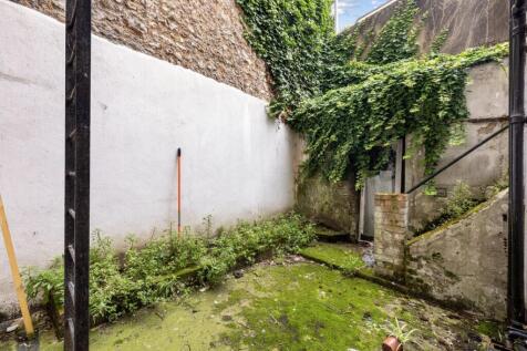 Property Image 38