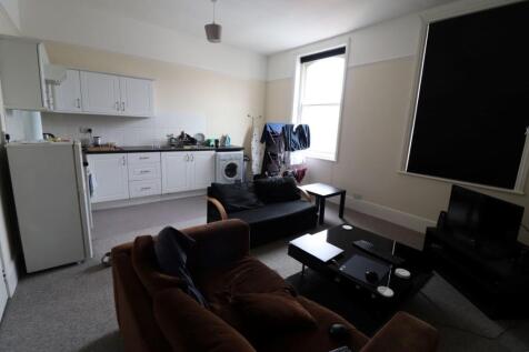 Front lounge/Kitchen example