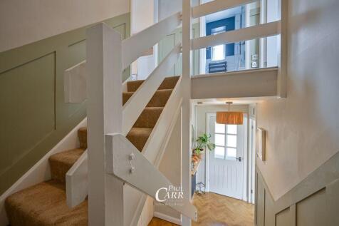 Landing / Hallway