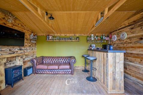 Summerhouse Bar