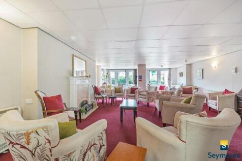 Communal Lounge