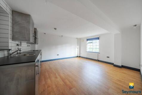 Living/Kitchen