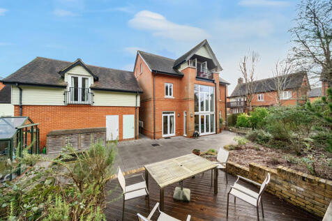 Large Annexe
