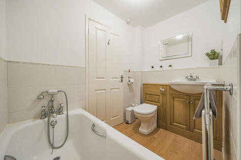 Annex Bathroom