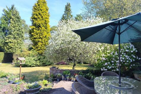 Pretty Patio