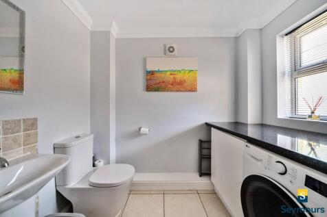 Cloakroom/Utility