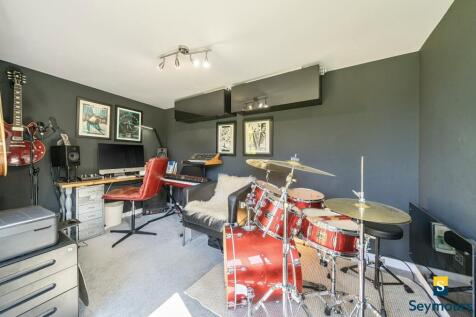 Garden Studio