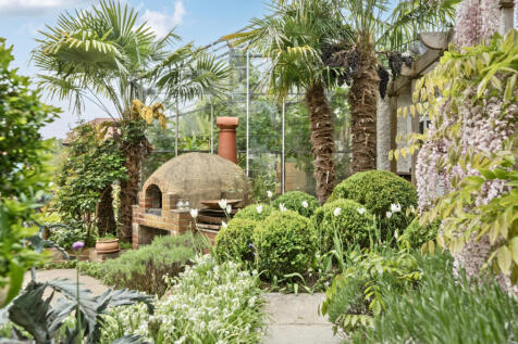 Gardeners Paradise