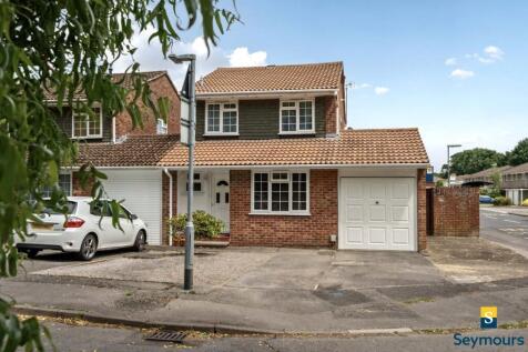Driveway/Garage