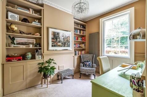 Fitted Storage