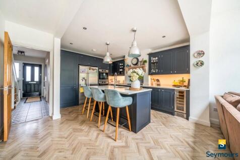 Breakfast Bar