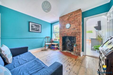 Feauture Fireplace